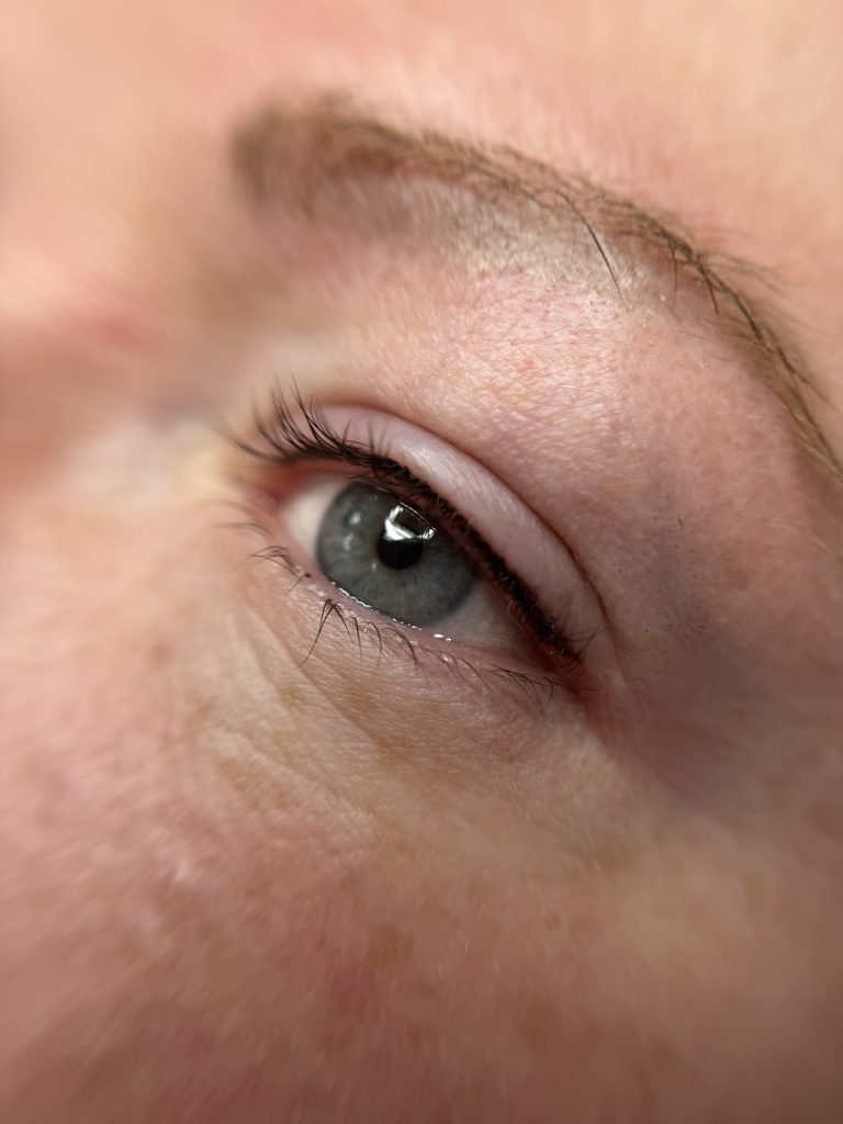 Lash Line Enhancement in Round Rock